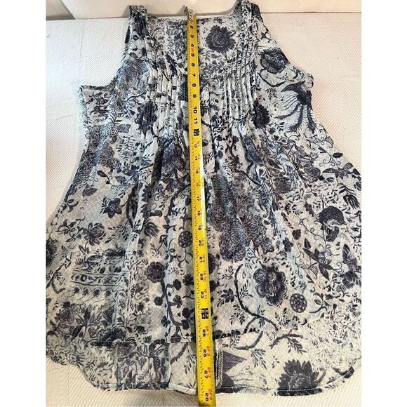 Converse One Star Blue Floral Sheer Sleeveless Top Size M Worn By Actress On TV - Picture 5 of 7